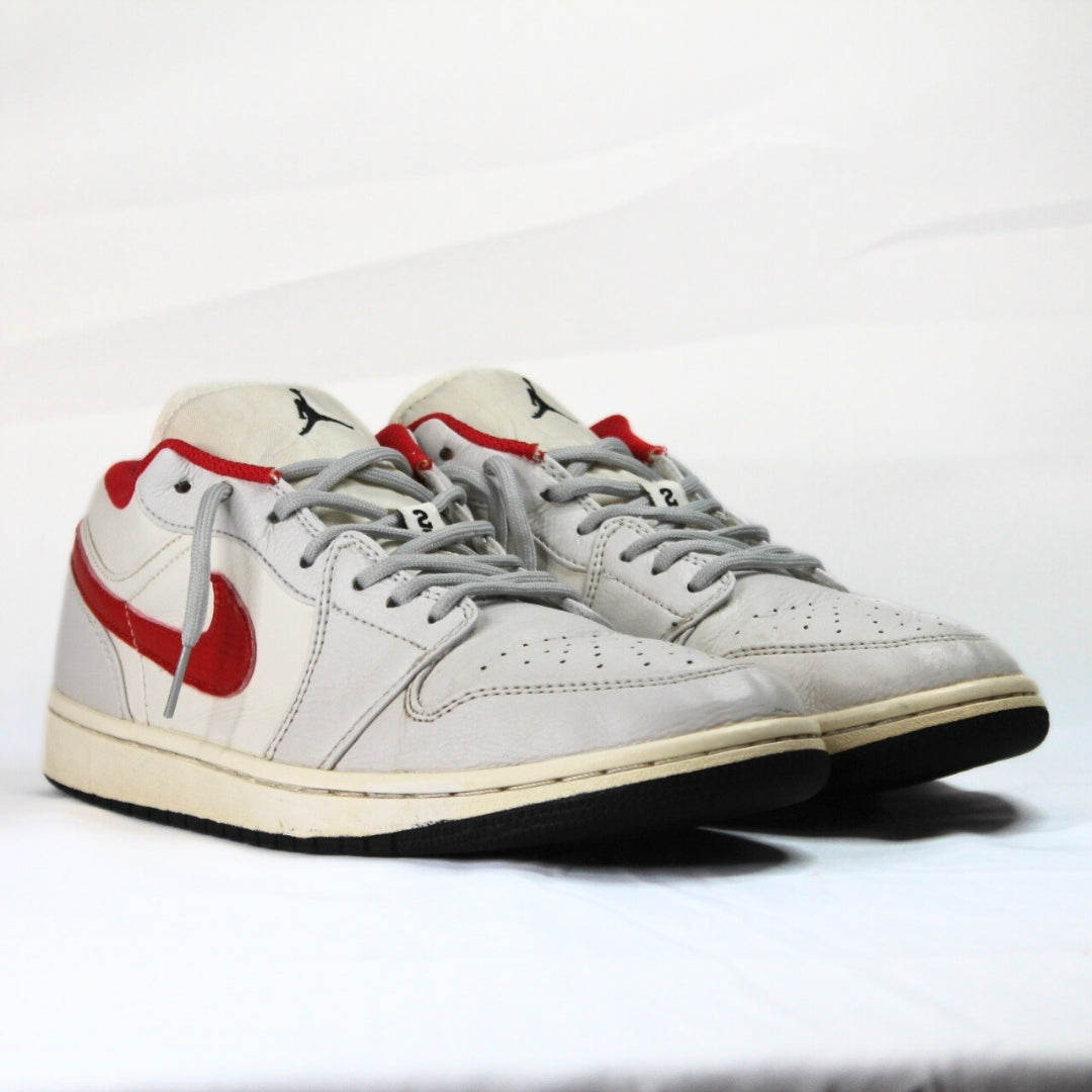 Nike Air Jordan 1 Low Premium - 7.5/10