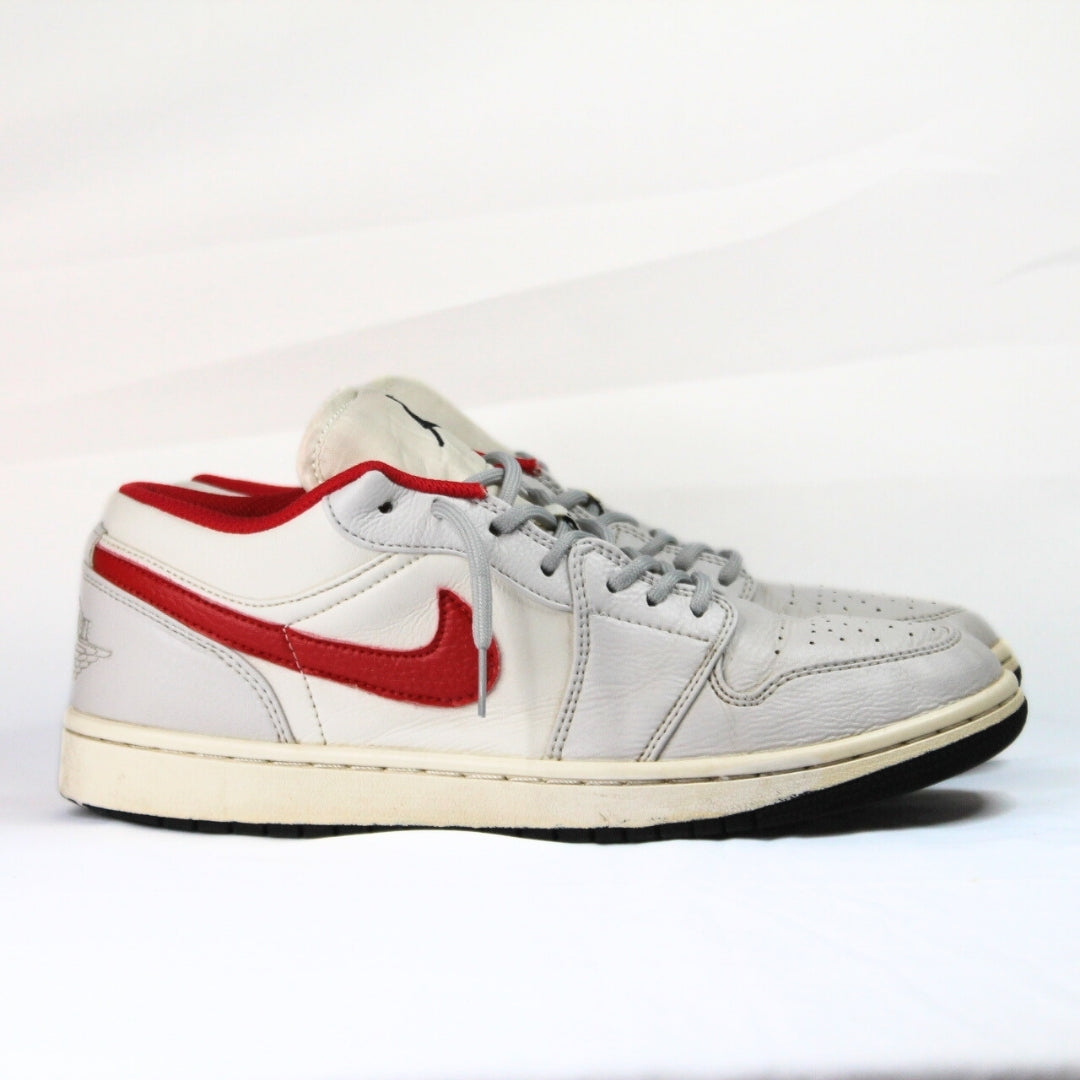 Nike Air Jordan 1 Low Premium - 7.5/10