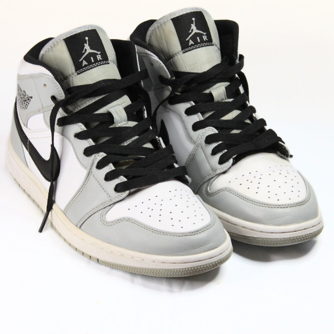 Air Jordan 1 Mid Light Smoke Grey 9.5/10