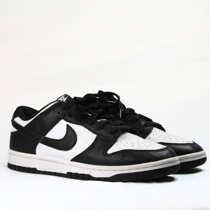 Nike Dunk Panda - 9/10