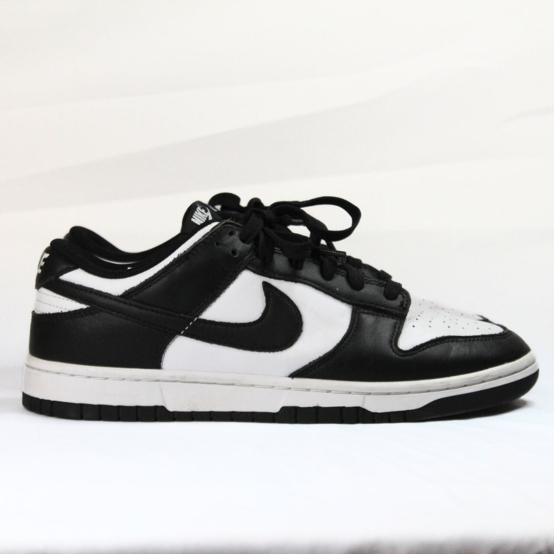 Nike Dunk Panda - 9/10